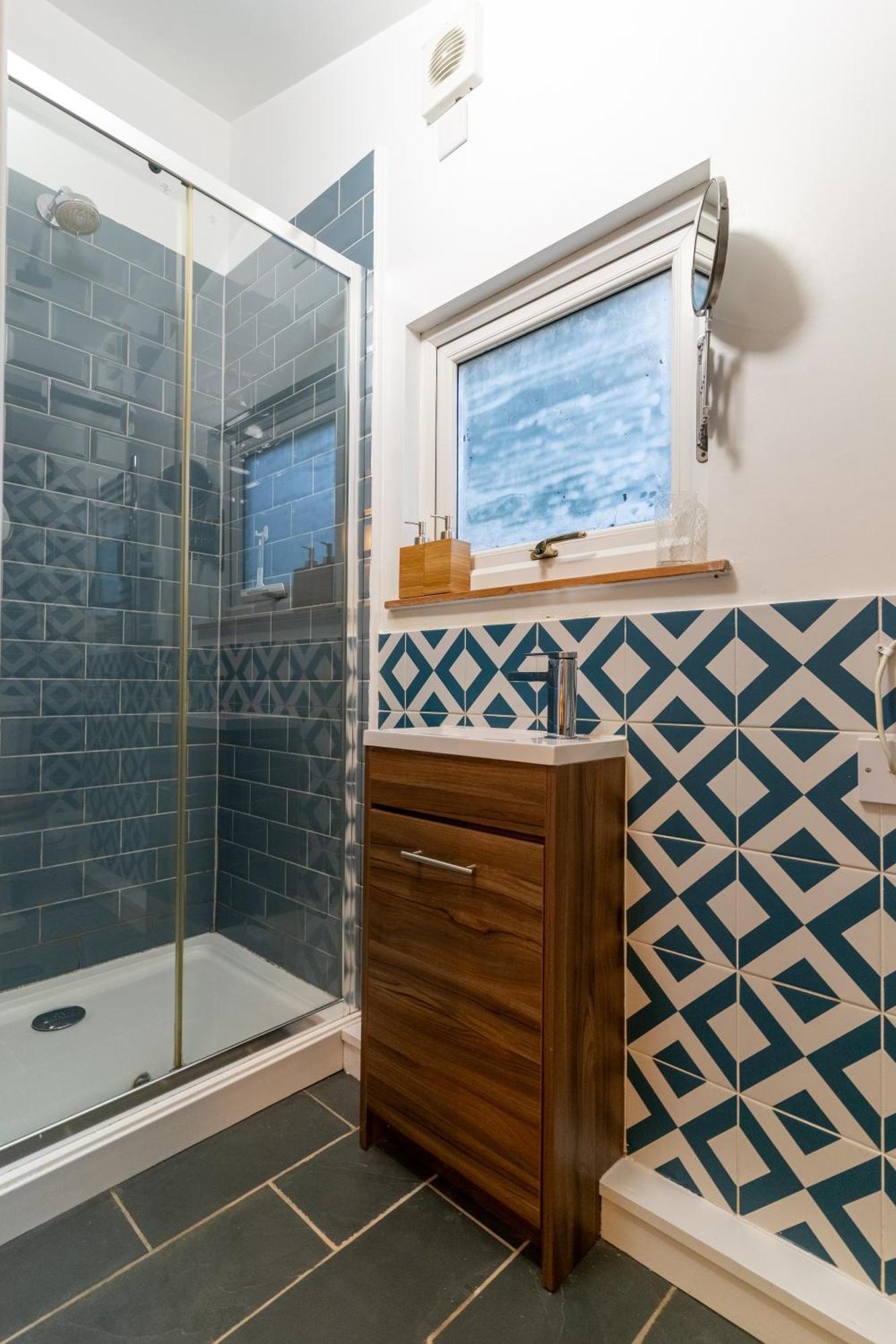 Somerset Lodge, A Secret Hideaway Apartment Bath